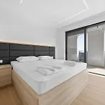 Vista&residence By Istrabook ميدولين