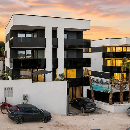 Vista 1&2 By Istrabook * Medulin